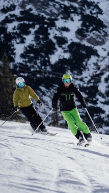Private Kids & Adults Ski Lessons for All Levels
