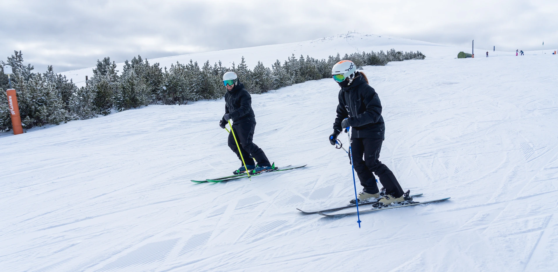Privé skilessen voor volwassenen van alle niveaus.