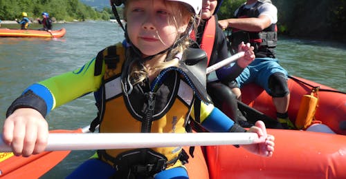 Family rafting level 1 - Safe boat tour on the Iller from MAP-Erlebnis Blaichach Family rafting level 1 - Safe boat tour on the Iller from MAP-Erlebnis Blaichach.