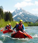 Two boats on the Iller river during Classic Rafting in Allgäu on the Iller - Level 2 with MAP-Erlebnis Blaichach.