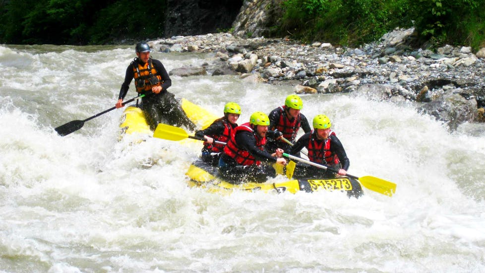 white-water-rafting-on-the-salzach-river-frost-hero