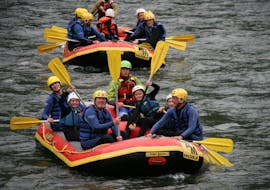A group during Rafting on the Möll River in Flattach for Families with CAM & COOL'S Kärnten & Osttirol