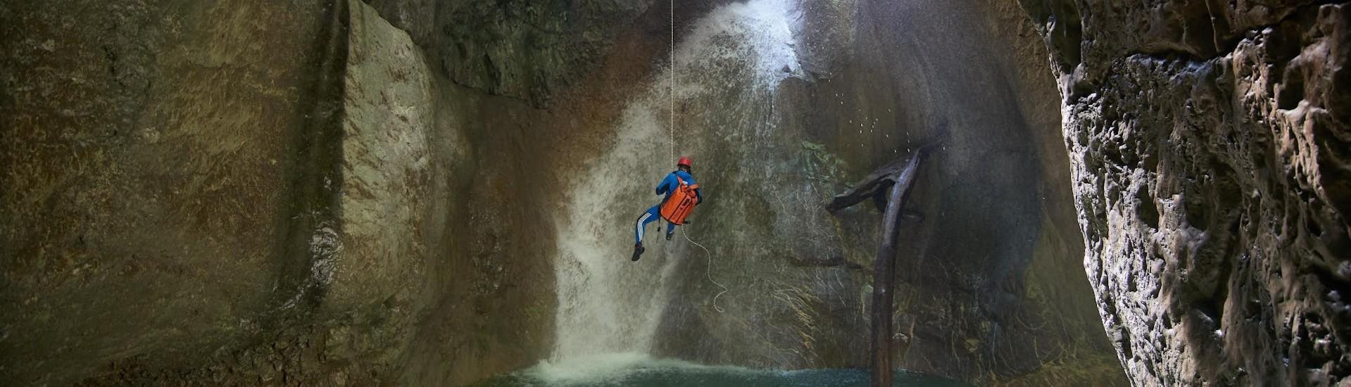 Abseiling while Canyoning in the Auerklamm from Haiming - Jurassic Tour with Outdoor Ötztal.