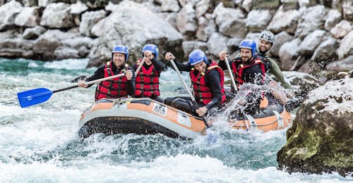 Rafting expert à Lofer - Saalach avec Base Camp Lofer Rafting expert à Lofer - Saalach avec Base Camp Lofer.