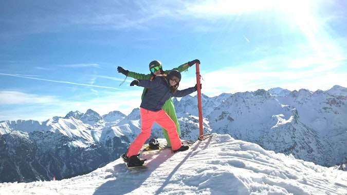 Snowboarding Lessons for Kids (from 9 y.) & Adults for Advanced Snowboarders