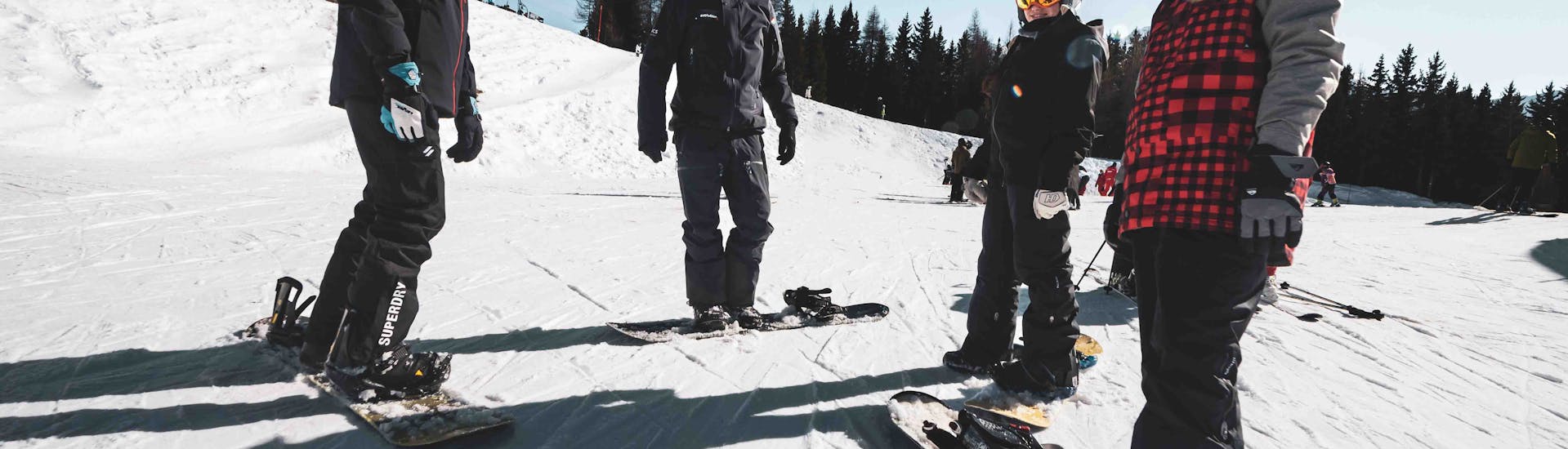 Lezioni di Snowboard a partire da 10 anni per tutti i livelli con Arc Aventures by Evolution 2 1800 .