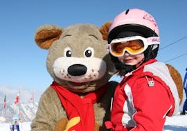Clases de esquí privadas para niños para todos los niveles con Snowsports Alpbach Aktiv.