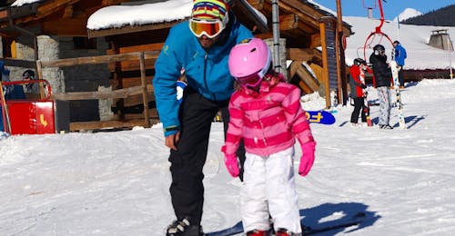 Lezioni private di sci per bambini per tutti i livelli con SnoCool Tignes-Val d'Isère-Sainte Foy Lezioni private di sci per bambini per tutti i livelli con SnoCool Tignes-Val d'Isère-Sainte Foy .