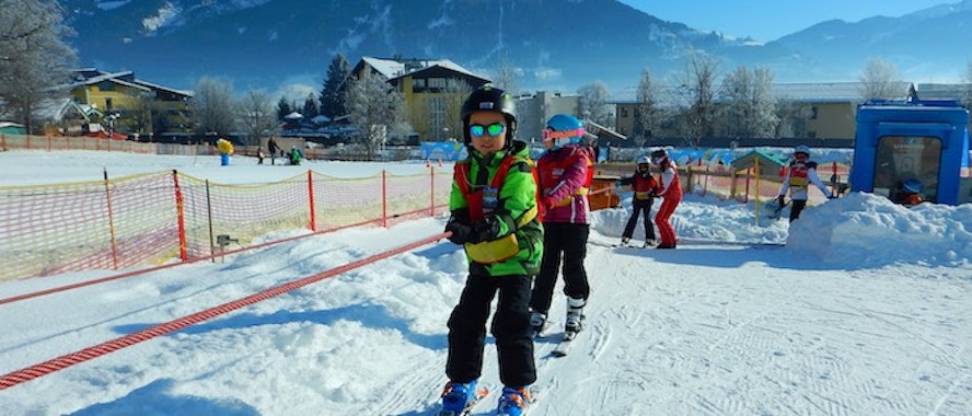 Kids Ski Lessons (4-11 y.) for First Timers