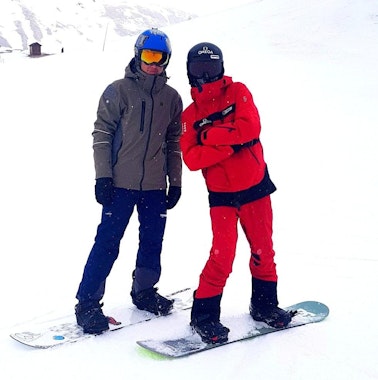 Private Snowboarding Lessons (from 9 y.) for All Levels