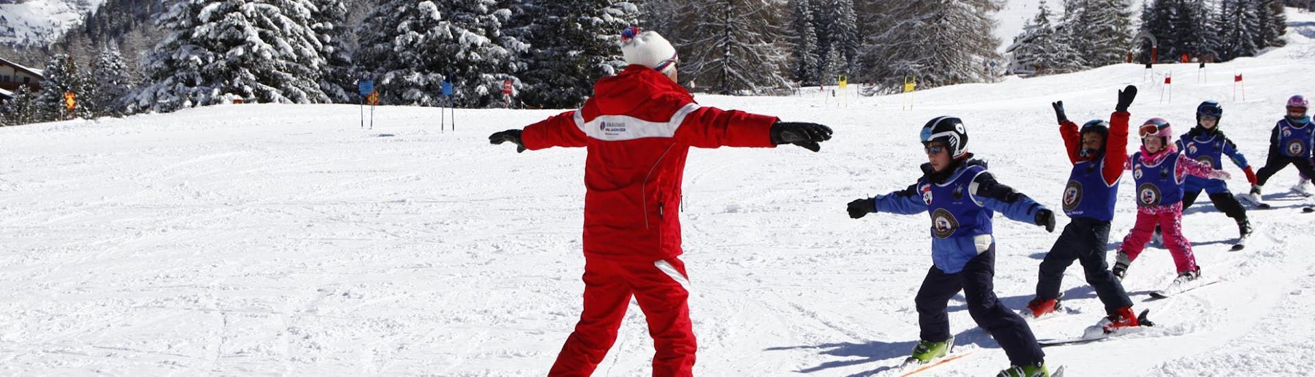 Kids Ski Lessons (2.5-4 y.) for Beginners with Ski School Selva Val Gardena - Hero image