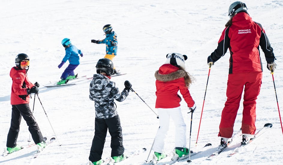 Skilessen voor kinderen voor beginners (4-16 jaar).