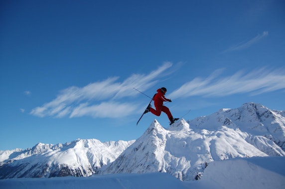 Bergeralm-Steinach am Brenner - Private Ski Lessons for Adults in Galtür for All Levels