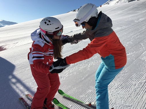 Adult Ski Lessons for Beginners in Nauders