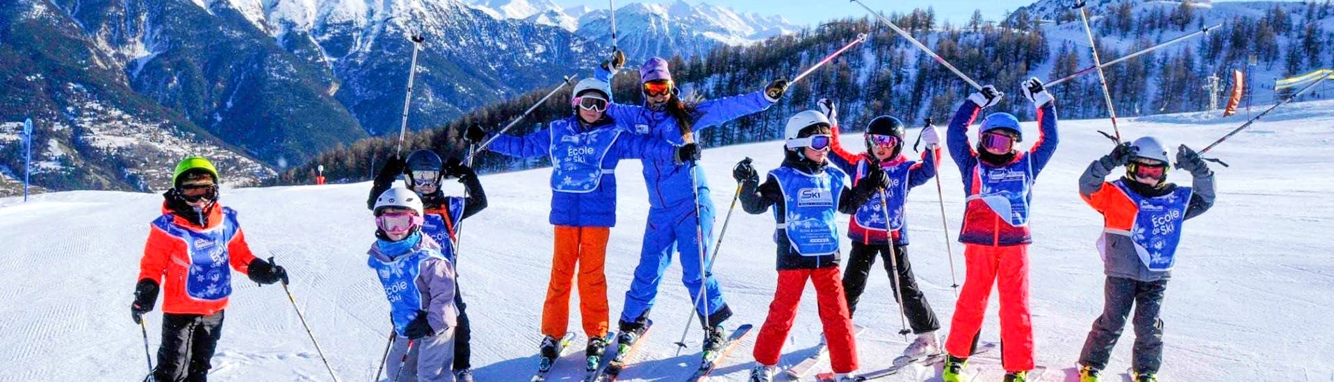 Kids Ski Lessons (4-12 y.) for All Levels in Villeneuve.