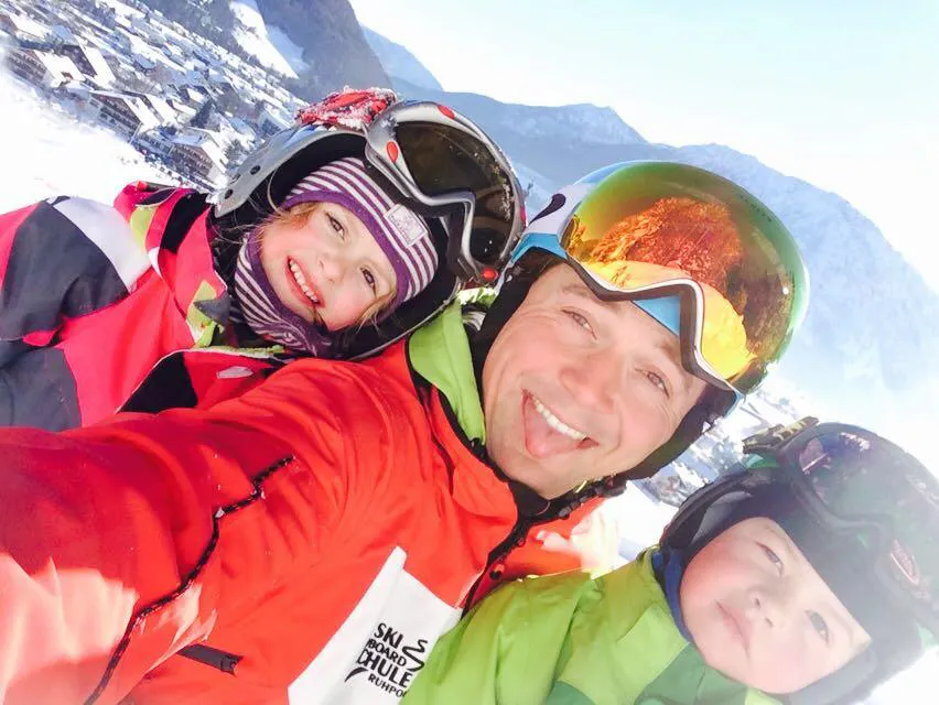 Private Ski Lessons for Kids of All Ages from Ski- und Snowboardschule Ruhpolding Children are having fun with their private instructor during some private ski lessons for kids of all levels with ski school Ruhpolding.