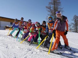 Kinder-Skikurs (4-14 J.) für alle Levels - Halbtags mit Skischule Toni Gruber.