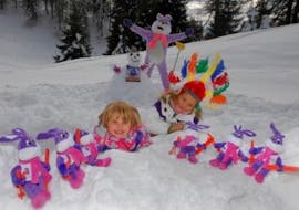 Clases de esquí para niños a partir de 1 años para debutantes con Skischule Toni Gruber.