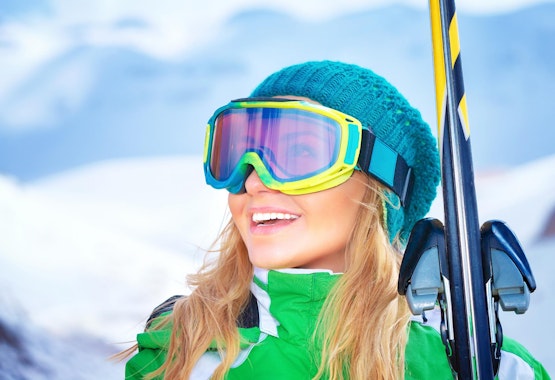 Adult Ski Lessons for First Timers - 
