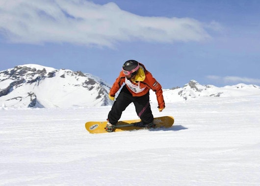 Off-Piste Snowboarding Lessons for Kids - FWT Club - Crans