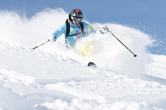 Off-Piste Skiing Lessons for All Levels