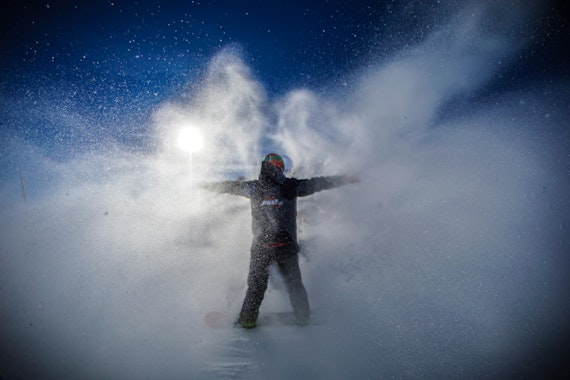 Gstaad - Private Snowboarding Lessons for All Levels - Morning
