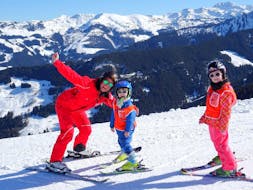 Lezioni private di sci per bambini per tutti i livelli con Happy Skischule Wildschönau.