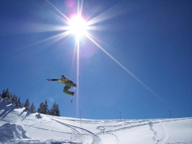 Clases de snowboard privadas para todos los niveles con Schischule Wilder Kaiser Clases de snowboard privadas para todos los niveles con Schischule Wilder Kaiser.