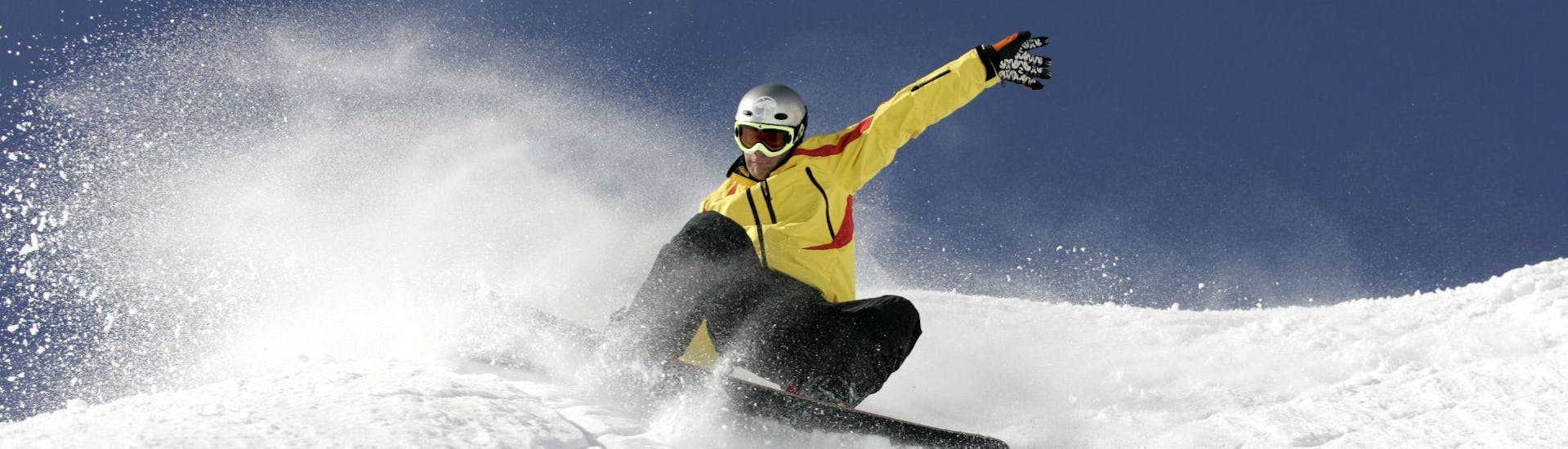 Lezioni di Snowboard a partire da 12 anni per tutti i livelli.