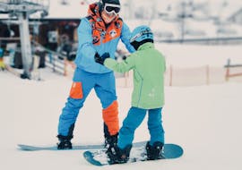 Lezioni private di Snowboard a partire da 4 anni per tutti i livelli con Skischule Total Tulfes/Rinn.