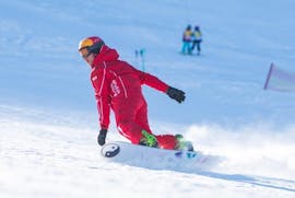 Private Snowboarding Lessons for Kids & Adults in Kitzbühel from Ski School Jochberg.