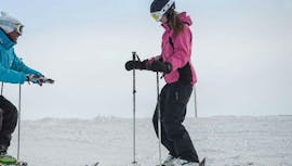 Lezioni private di sci per adulti per tutti i livelli con École de ski Starski Grand Bornand.