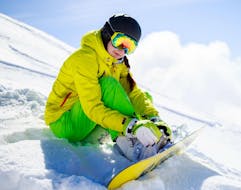 Kids Snowboarding Lessons (7-15 y.) for Beginners from Skischule Mallnitz.