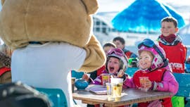Cours de ski pour Enfants (3-12 ans) avec École de ski Starski Grand Bornand.