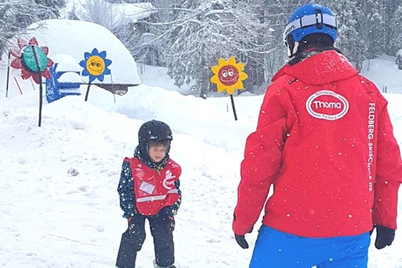 Kids Ski Lessons (4-10 y.) for First Timers