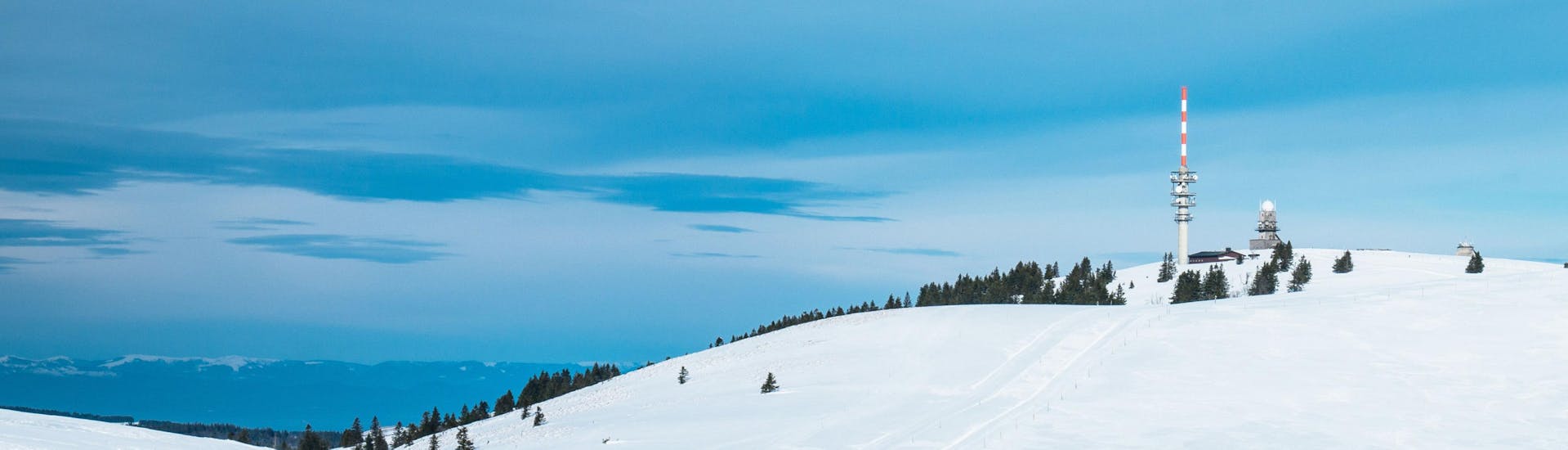 The landscape, where private ski lessons for adults of all Levels with ski school Thoma take place.