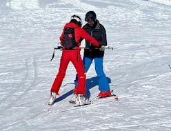 Lezioni private di sci per adulti a partire da 17 anni per tutti i livelli con Alpinskischule Edelweiss Kirchberg.