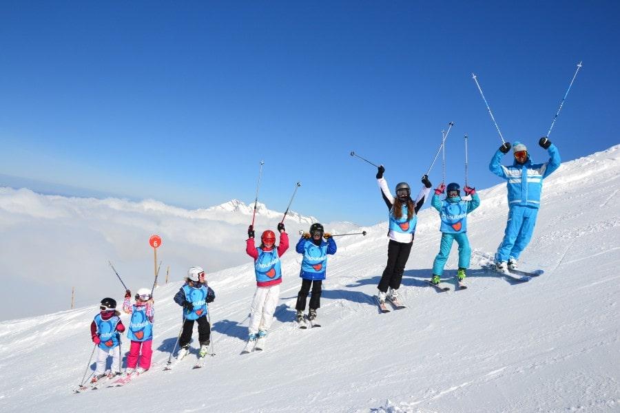 Kids Ski Lessons (7-14 y.) for All Levels from Ski School ESI La Clusaz.