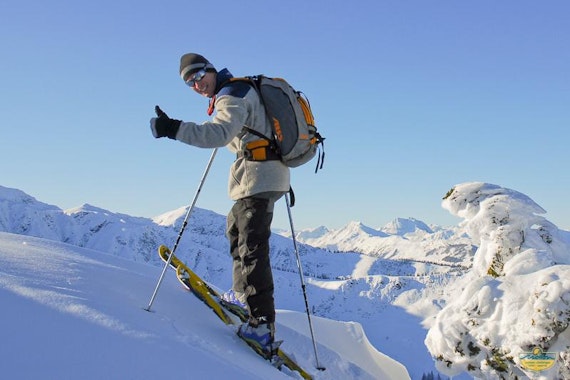 Private & Groups Ski Touring Guide - All Ages