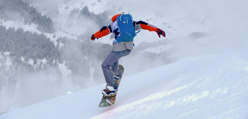Teen & Adult Snowboarding Lessons for All Levels