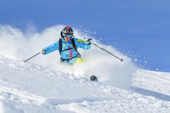 Private Off-Piste Skiing Lessons for Experienced Skiers