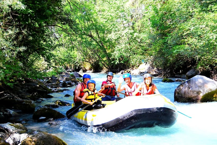 Adventurous Rafting on the Guisane River