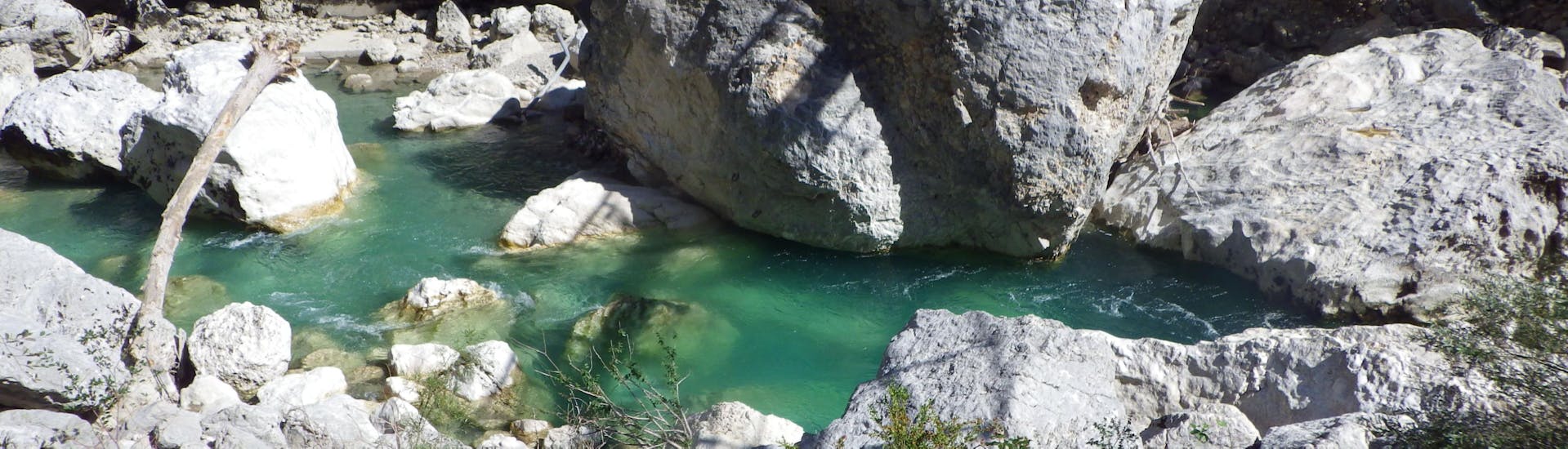 River Trekking in the Grand Canyon of Verdon - Sport.