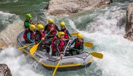 Action photo of a group in the raft during Rafting on the Verdon from Castellane - Classic.