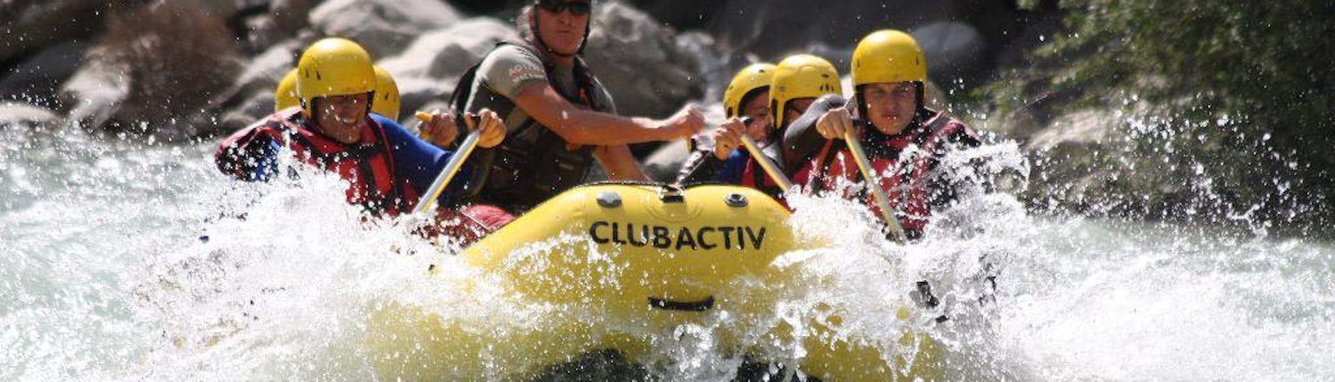 Concentrated people during the Rafting on the Isarco - Short Tour with Club Activ.