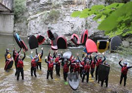 Hydrospeed “Discovery” - Aude with Rodeo Raft Aude The hydrospeed participants sending the floats into the air.