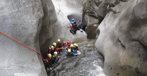 Barranquismo fácil en Marquixanes - Canyon de Molitg Les Bains con Extérieur Nature Pyrenees Barranquismo fácil en Marquixanes - Canyon de Molitg Les Bains con Extérieur Nature Pyrenees.