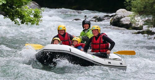 Leichte Rafting-Tour in Landry - Isère (Fluss) mit Evolution 2 Peisey Vallandry - H2oSports Leichte Rafting-Tour in Landry - Isère (Fluss) mit Evolution 2 Peisey Vallandry - H2oSports.