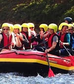 People are giving their all during the Soft Rafting on the Rhine in Düsseldorf for Groups with Wupperkanu Rhein.