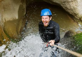 Anspruchsvolle Canyoning-Tour in Marquixanes - Canyon du Llech mit Extérieur Nature Pyrenees.